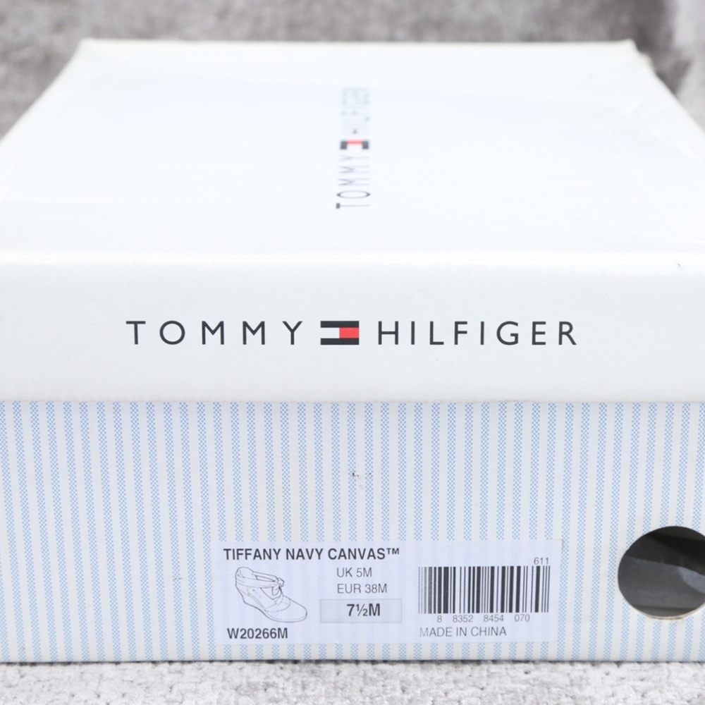 🎤🎉 Tommy Hilfiger “Tiffany” Canvas Strappy Espradille Wedge Shoes Sz 7.5 - Picture 3 of 9